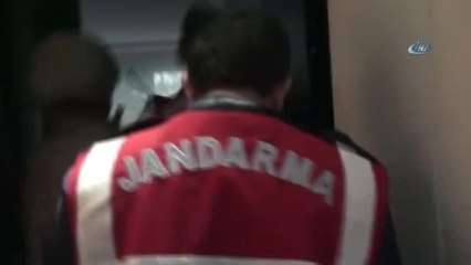 Lüks Araç Kaçakçılarına Operasyon Kamerada