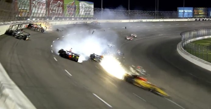 Succession de crashs au Grand Prix de Fort Worth (IndyCar)