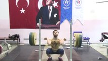 Genç Erkek Halter Milli Takımı 77 Kilo Sporcusu Erdoğdu