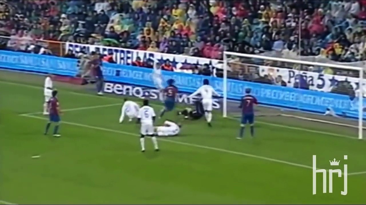 Top 5 Ronaldinho Victims ● Destroying Skills (720p_30fps_H264-192kbit_AAC)