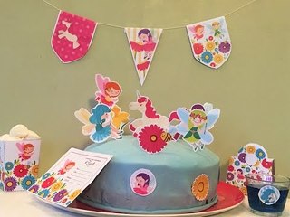Gâteau d'anniversaire sur le thème des Fées