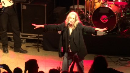 Patti Smith - Because the Night - Live in Zafferana Etnea (Ct) 16th June 2015
