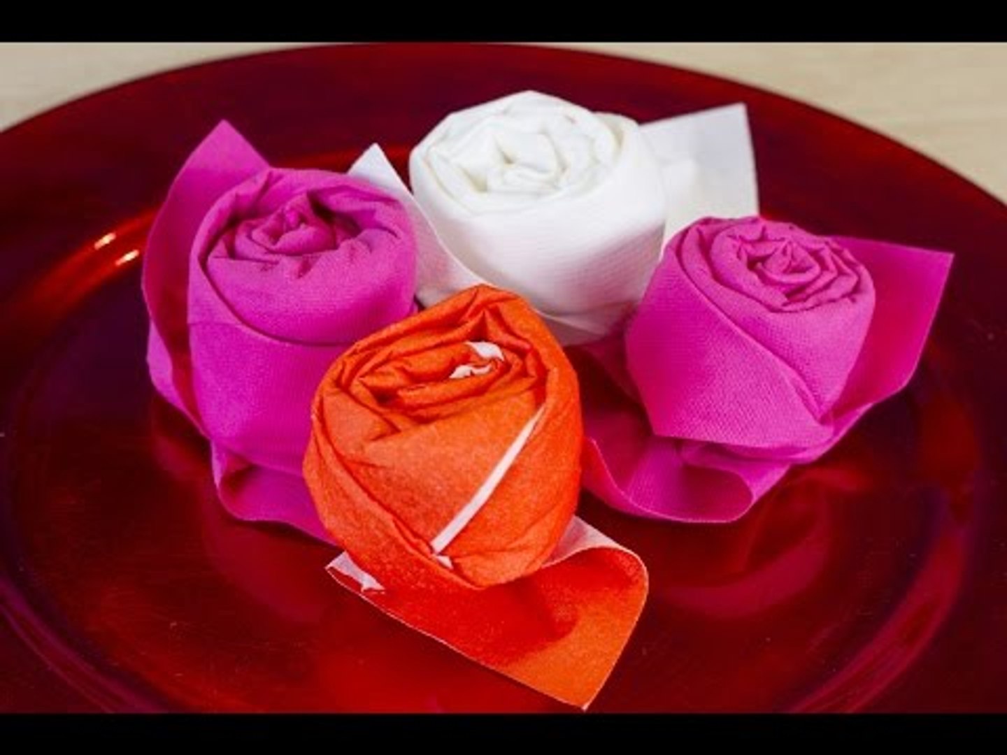 Comment faire une rose avec une serviette en papier ? - Vidéo Dailymotion