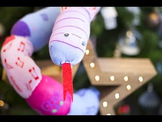 DIY Noël - Création d'un Serpent peluche en chaussettes