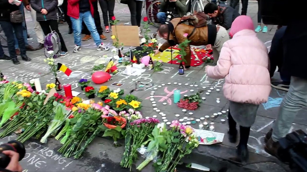 Après les attentats à Bruxelles la Belgique se retrouve solidaire à la Bourse