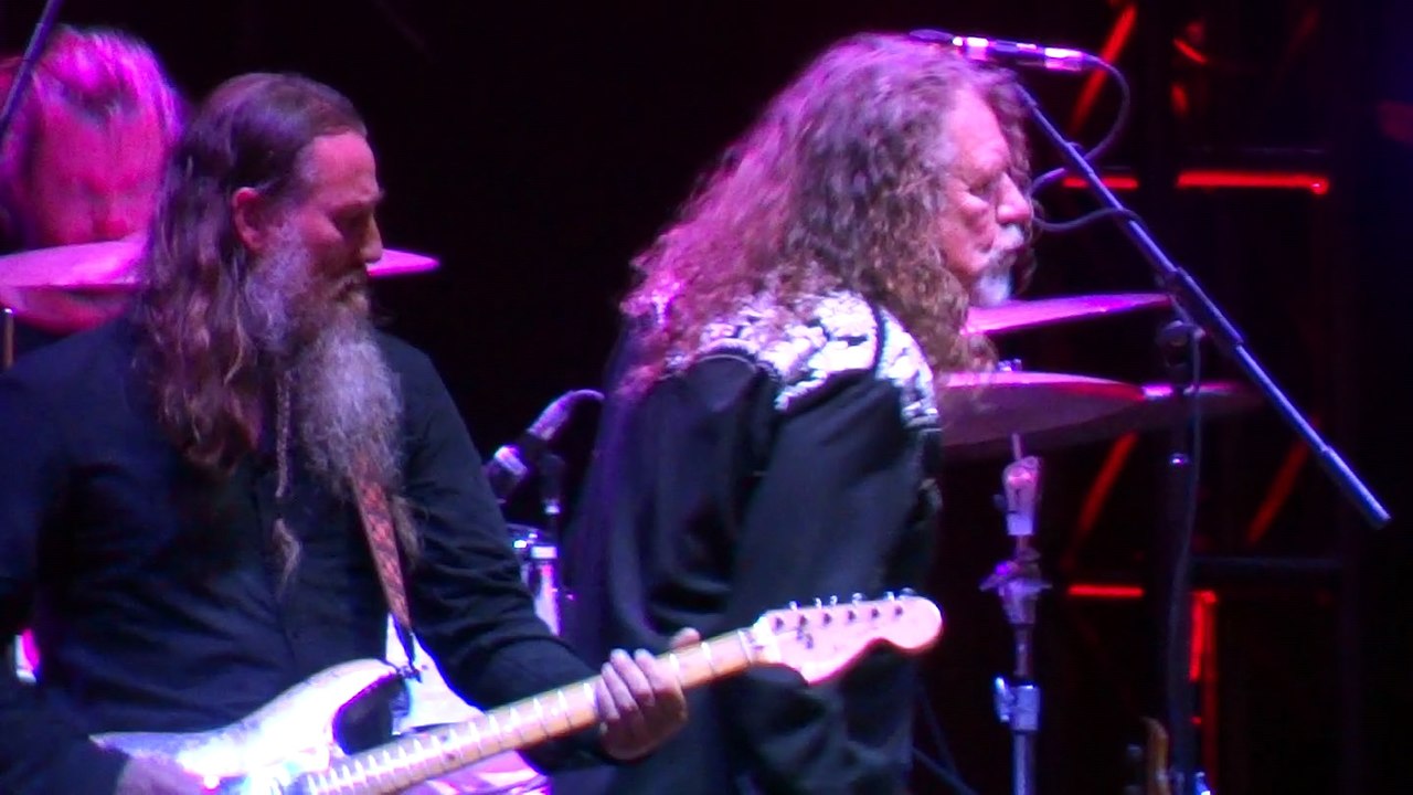 Robert Plant -  Fixin' to Die (Bukka White cover) - Live at NOS Alive - Lisbon - 07 Jul 2016