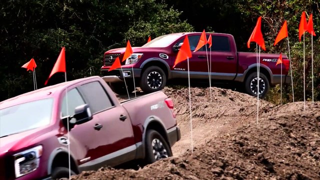 2017 Nissan TITAN Adventure Drive Program (Off Road)