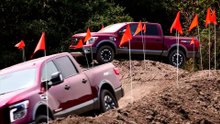 2017 Nissan TITAN Adventure Drive Program (Off Road)