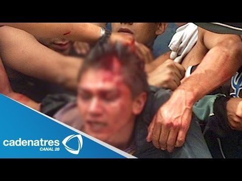 ¡IMPRESIONANTE! Intentan linchar a conductor de ruta por matar a dos adultos mayores