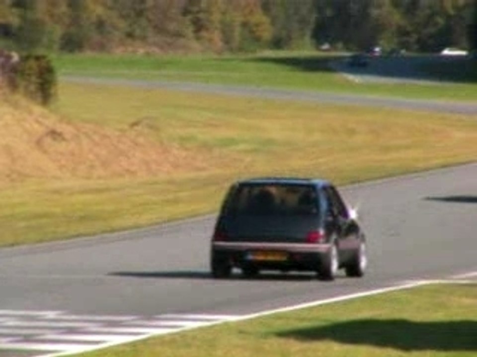 Eddy et la porsche bis
