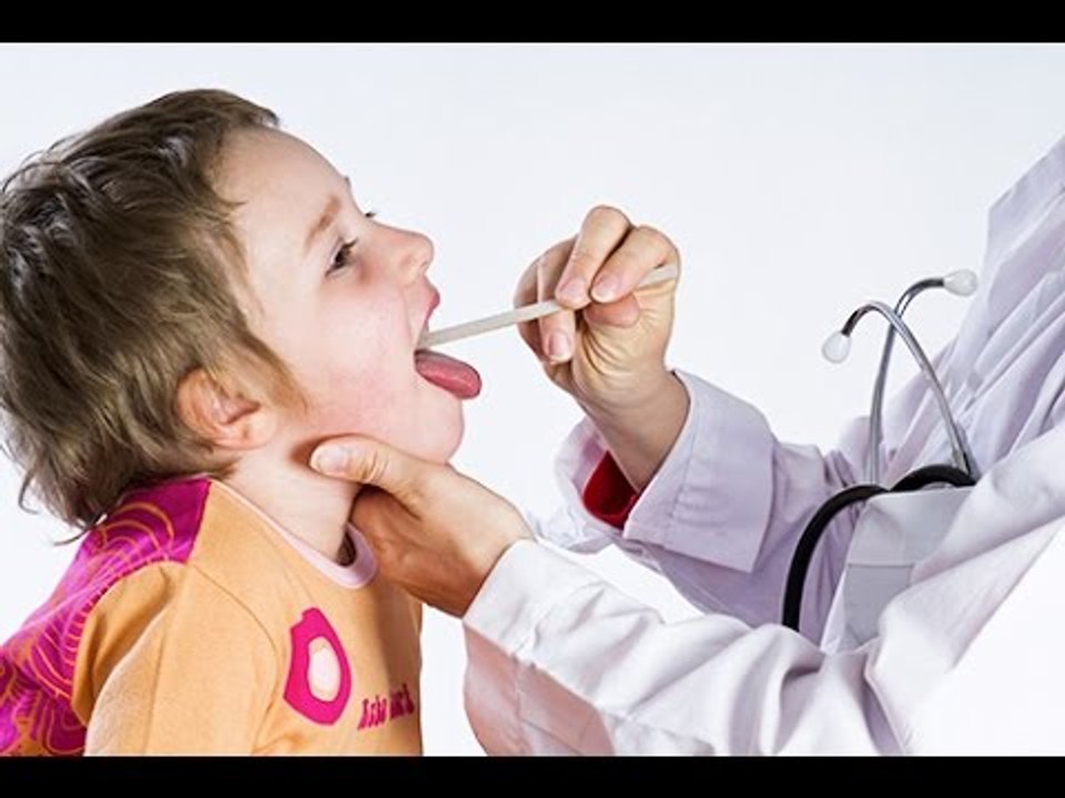 Amygdales et végétations : comment se passe l'opération ?