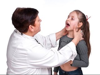 A partir de quel âge peut-on opérer les végétations et les amygdales ?