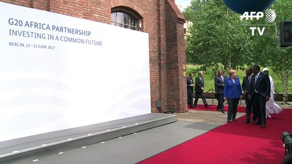 Merkel will in "gemeinsame Zukunft" mit Afrika investieren