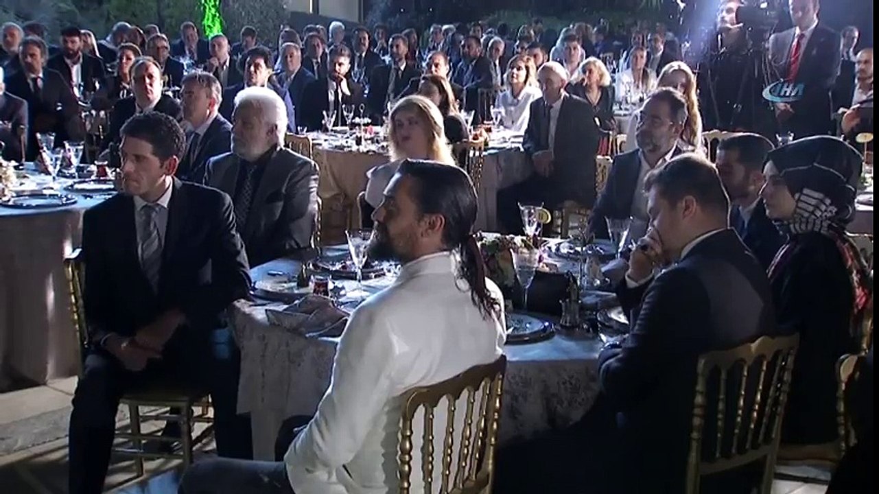 Erdoğan Davet Etti Ünlüler Akın Etti! Bakın Orada Kimler Vardı...