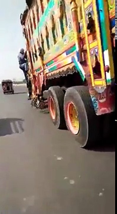 Traffic Warden successful to stop the driver, who kill the person.