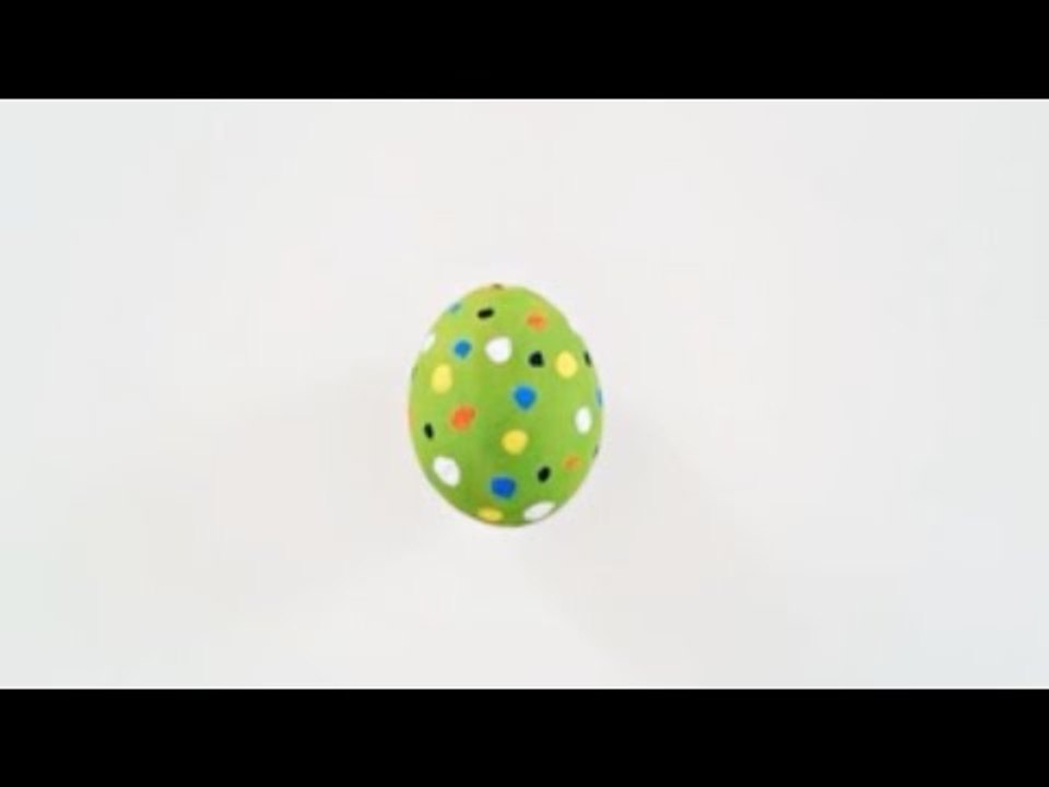 Bricolage de Pâques pour enfant. Comment vider et peindre un oeuf pour Pâques