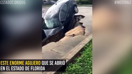¡Peligro en la vía! El enorme agujero que se abrió en una carretera de Florida