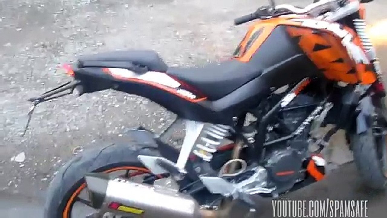 228.Sound Test- AKRAPOVIC Titanium Racing Muffler on KTM Duke 200