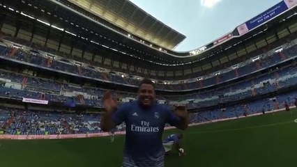 Watch Corazón Classic Match Through Roberto Carlos!