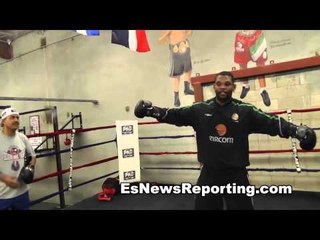 mike perez looking like a new fighter with robert garcia - EsNews Boxing