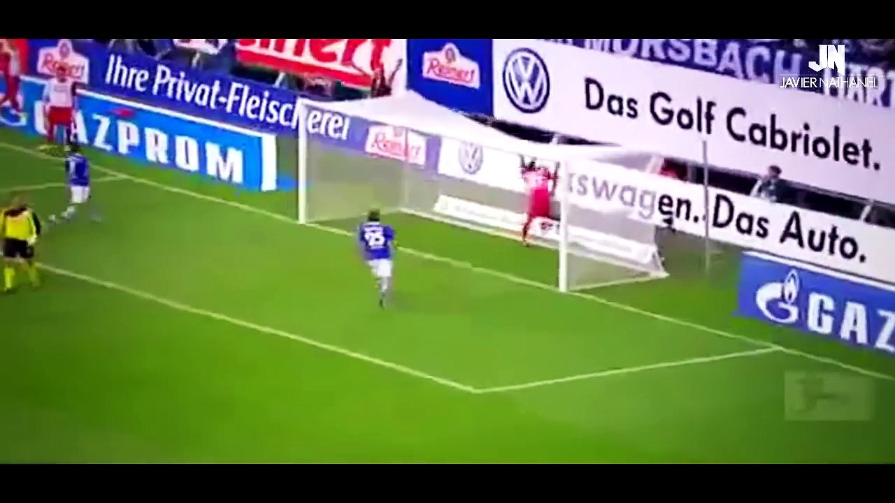 Football's Crazy Chip & Lob Goals HD (720p_30fps_H264-192kbit_AAC)