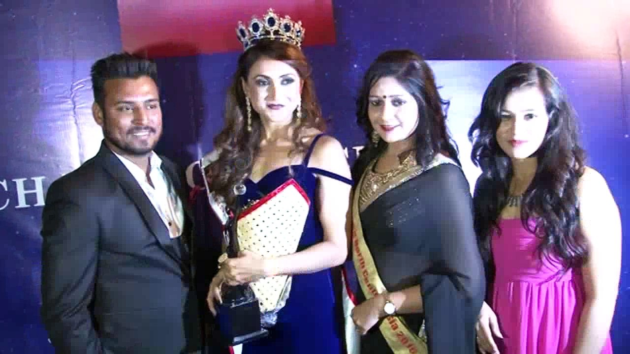 Being Tusshar Dhaliwal  Presents Mrs India Universe  2017 With Archana Tomer