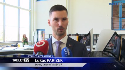 LIETAJÚCE AUTÁ AJ U NÁS