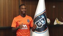 Eljero Elia, Medipol Başakşehir'de