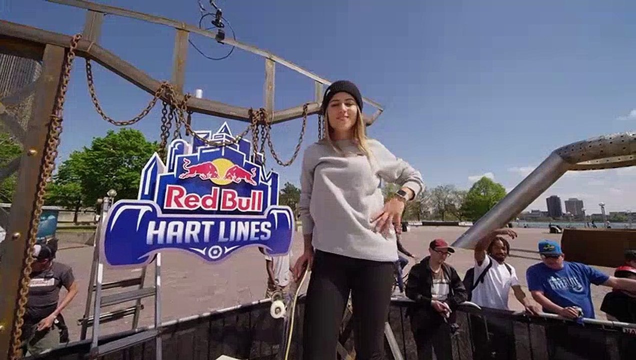 Rolling With Leticia Bufoni at Hart Lines