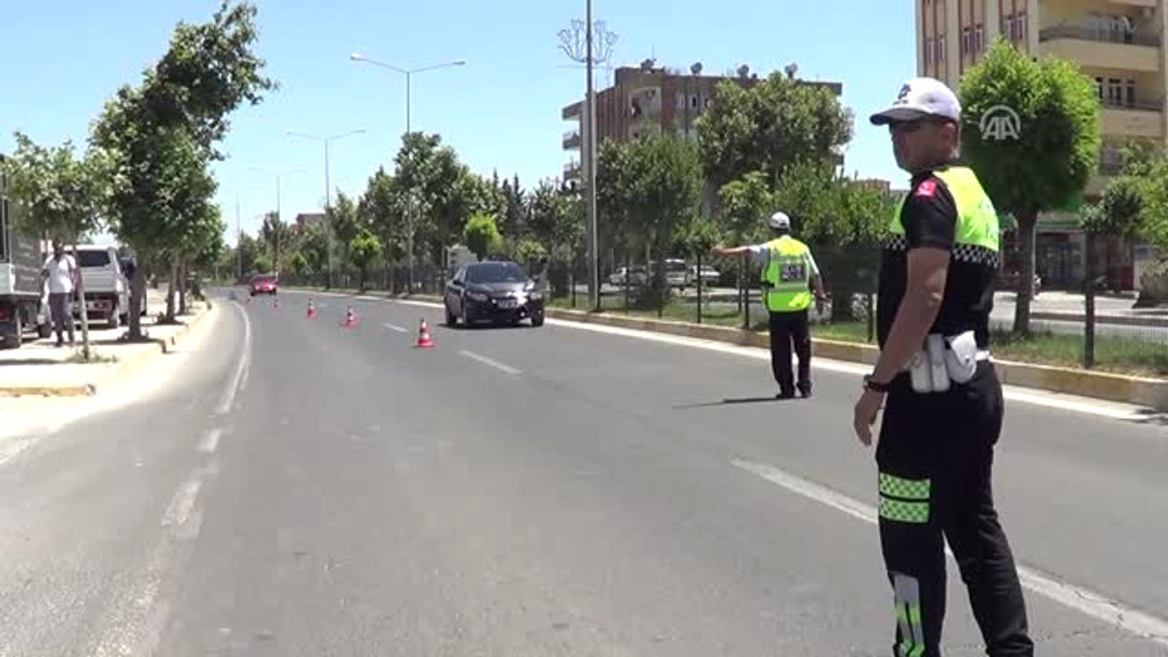 Demedi Deme, Emniyet Kemerinden 15 Ceza Puanı Yeme" - Adıyaman/