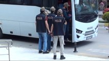 Fetö'den Gözaltına Alınan 13 Zanlı Adliyeye Sevk Edildi