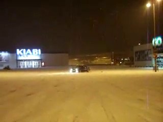 Drift bmw sur neige