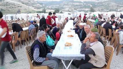 Suriye Sınırında Iftar