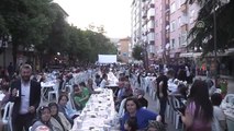 Çankırı'da 3 Bin Kişilik Iftar Sofrası Kuruldu
