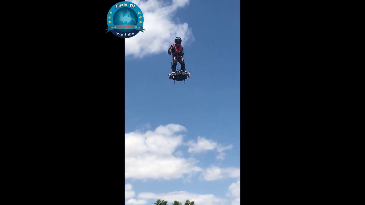 رجل يطير بجهاز طيران - مقطع غريب ممتع 2017