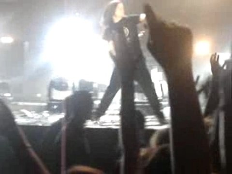 Tokio Hotel 11/10/07 Fin de concert [ Georg et Gus' ]
