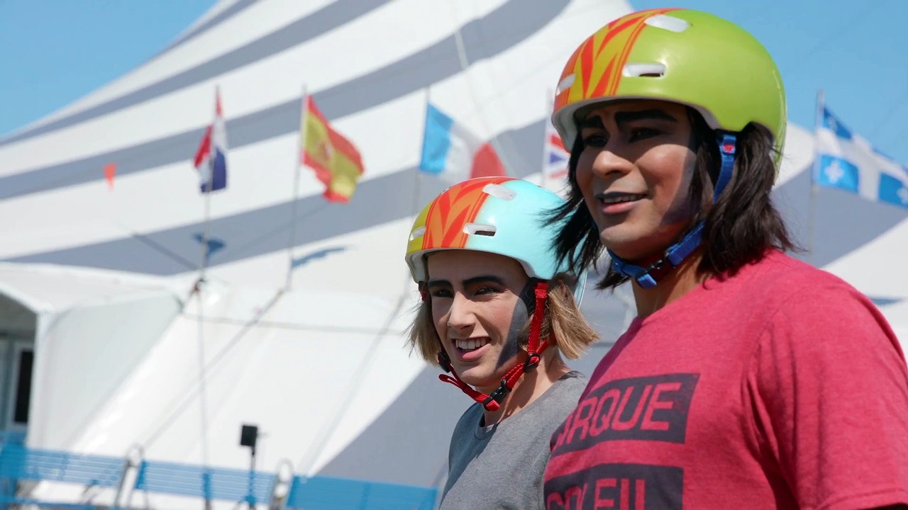 Lewis Hamilton and Valtteri Bottas meets the Stars of Volta