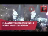 Avientan botella a Justin Bieber por no cantar Despacito