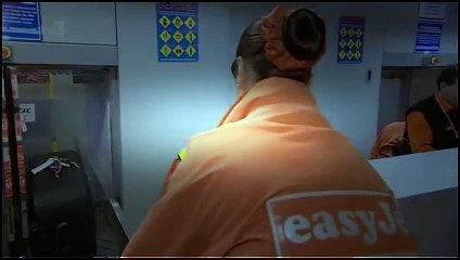 Airline UK Easyjet TV Show - S06E14