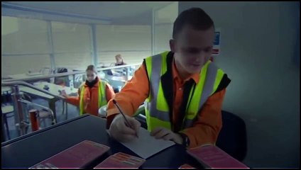 Airline UK Easyjet TV Show - S06E15