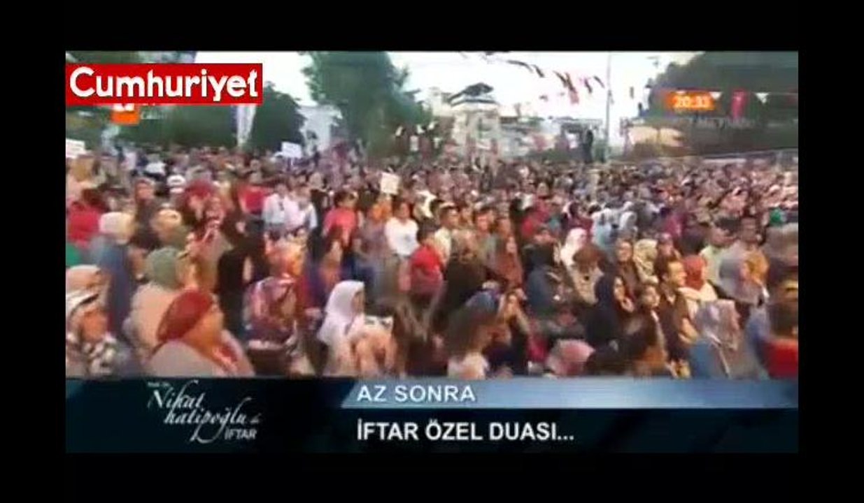 Nihat Hatipoğlu’nun programında izleyenleri hayrete düşüren soru