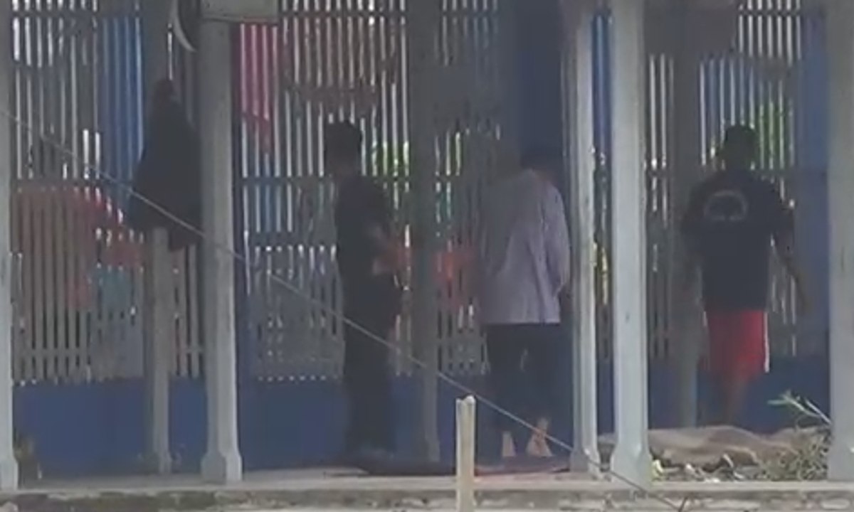 Napi Kabur Usai Tembok Lapas 600 Meter Roboh