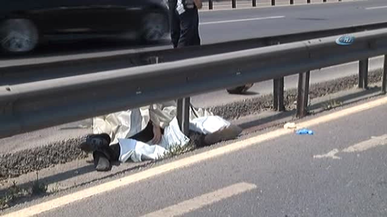 Motosikletliler İçin Değişmesi Gerektiğini Savunduğu Bariyerler Arasında Sıkışarak Can Verdi
