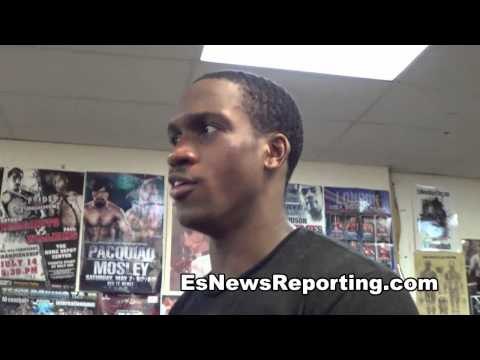 fighter says algieri beats manny pacquiao puts 300 on chris EsNews boxing