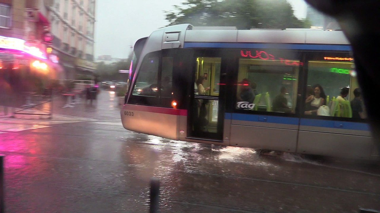 Grenoble sous le déluge