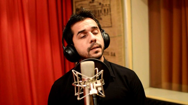 Music video for To myalo moy ft. Michalis Magkas performed by Michalis Magkas.