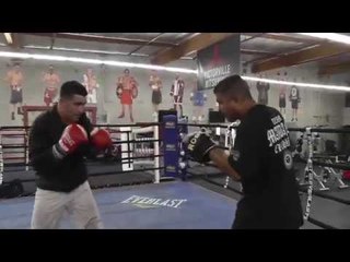 brandon rios fought manny pacquiao with one hand and still wasnt hurt - esnews boxing