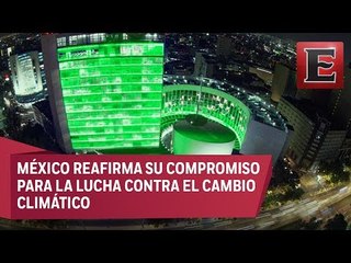 Monumentos capitalinos se iluminan de verde en apoyo al Acuerdo de París