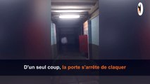 Deux policiers entendent des bruits étranges dans une morgue puis ce qu'ils captent est à glacer le sang!