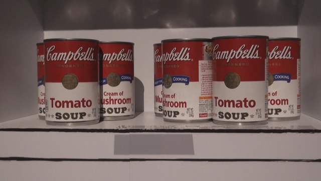 Las obras del ícono del arte pop, Andy Warhol, debutan en Chile por primera vez